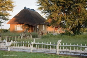 Grassland Bushman Lodge