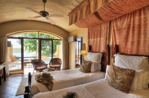 chobe game lodge room (low res)